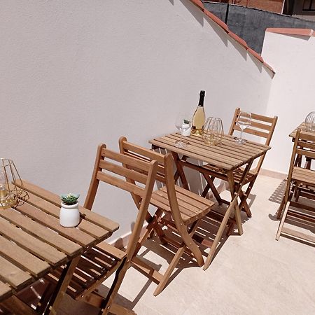 Niu Rooms Oristano Eksteriør billede