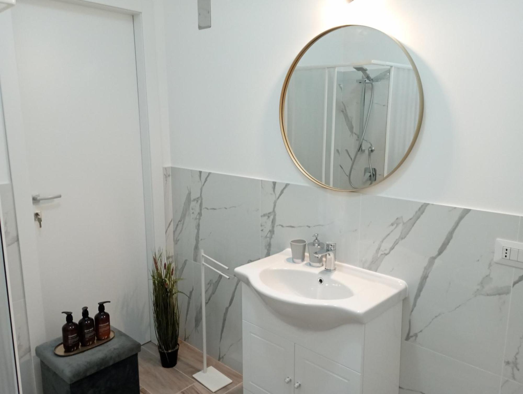 Niu Rooms Oristano Eksteriør billede