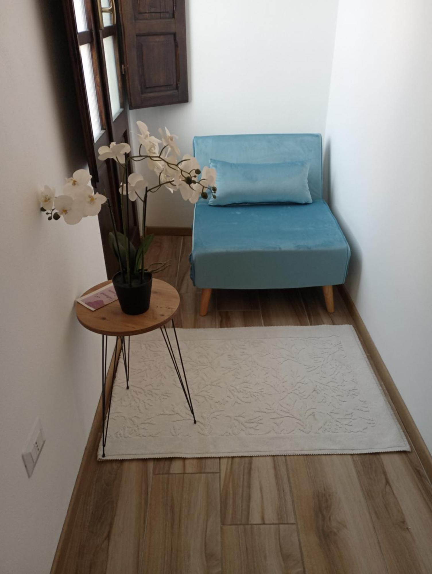Niu Rooms Oristano Eksteriør billede